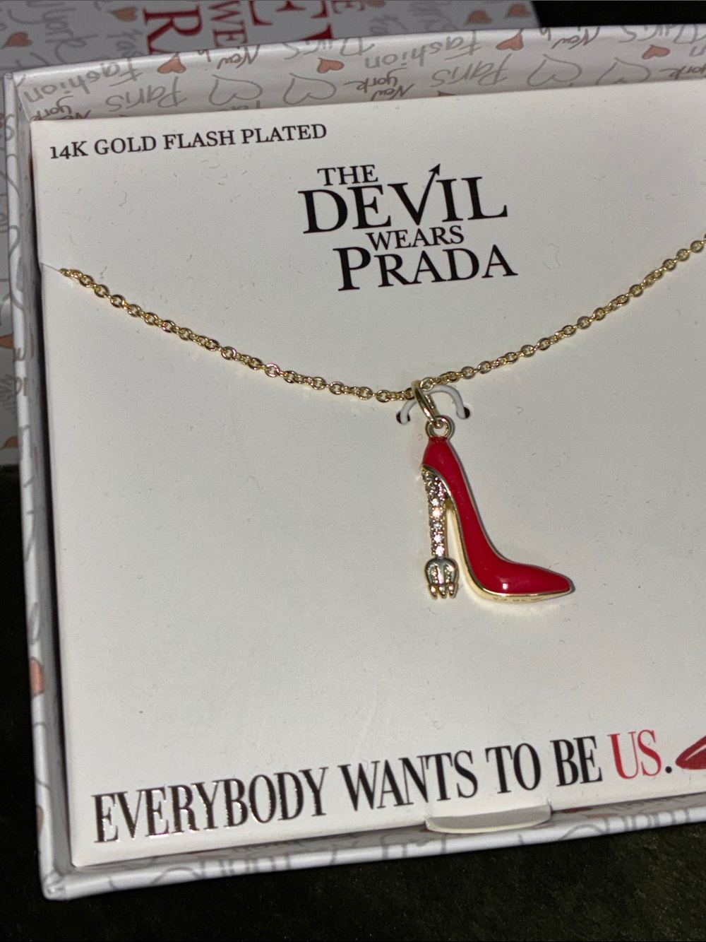The Devil Wears Prada Necklace - Picture 3 of 4